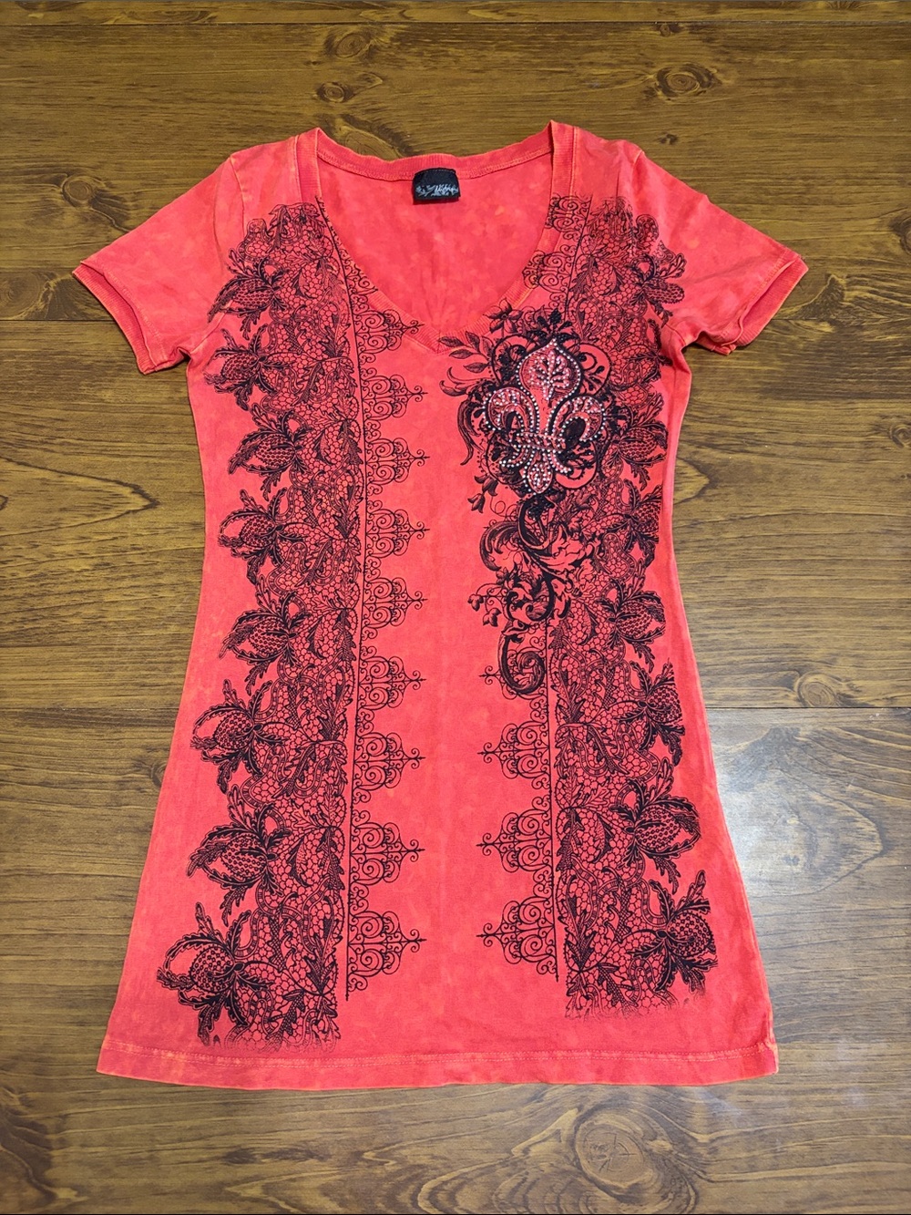 Daytrip Y2K Rhinestone Fleur de Lis Western Graphic Tee
